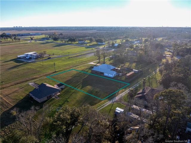 5301 Elliott Road, Lake Charles, LA 70605