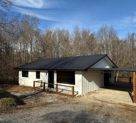 157 Old Loving Road, Mineral Bluff, GA 30559