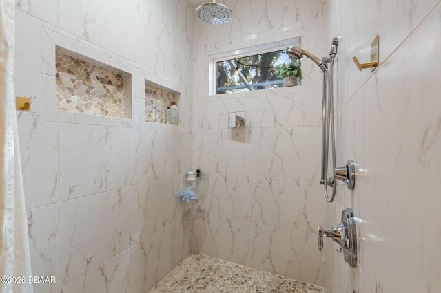 122 Beach Street, Ponce Inlet, FL 32127