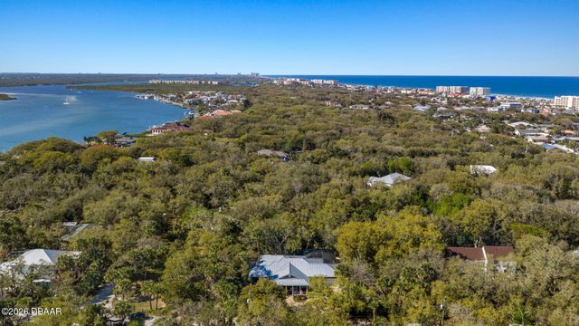 122 Beach Street, Ponce Inlet, FL 32127