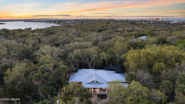 122 Beach Street, Ponce Inlet, FL 32127