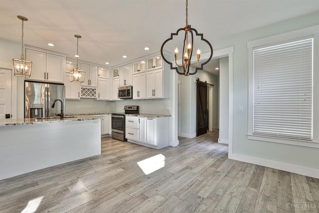 465 Cayman Circle, Tipp City, OH 45371