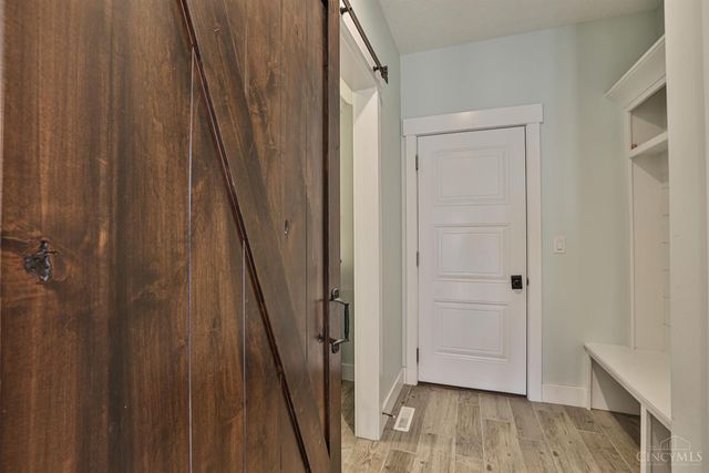 465 Cayman Circle, Tipp City, OH 45371