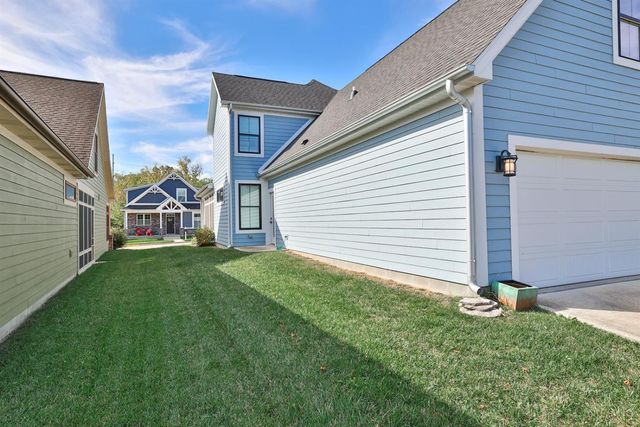 465 Cayman Circle, Tipp City, OH 45371