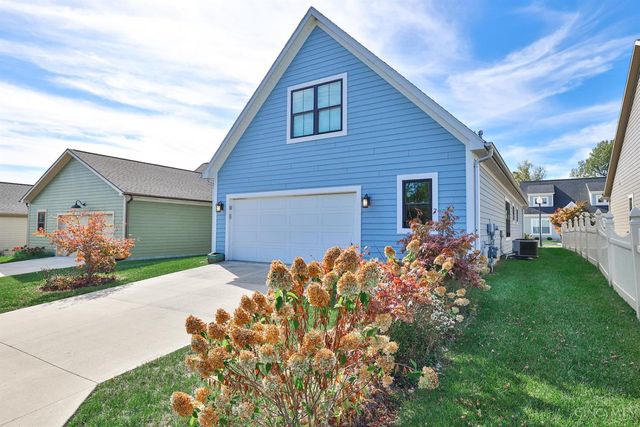 465 Cayman Circle, Tipp City, OH 45371