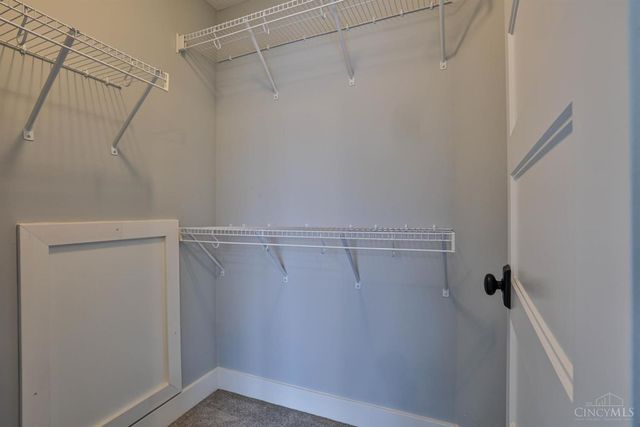 465 Cayman Circle, Tipp City, OH 45371