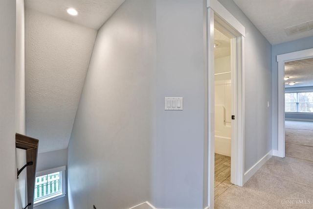 465 Cayman Circle, Tipp City, OH 45371