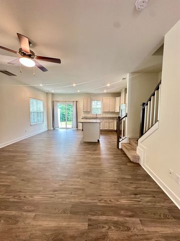 571 Preakness Run, Spartanburg, SC 29301