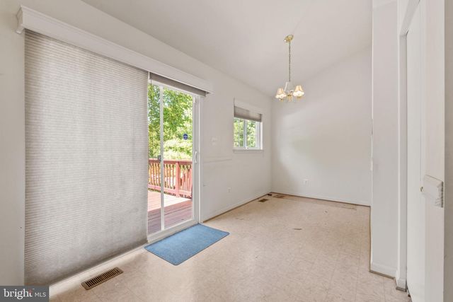 16 RHONDA CT, Windsor Mill, MD 21244