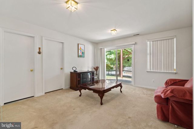 16 RHONDA CT, Windsor Mill, MD 21244