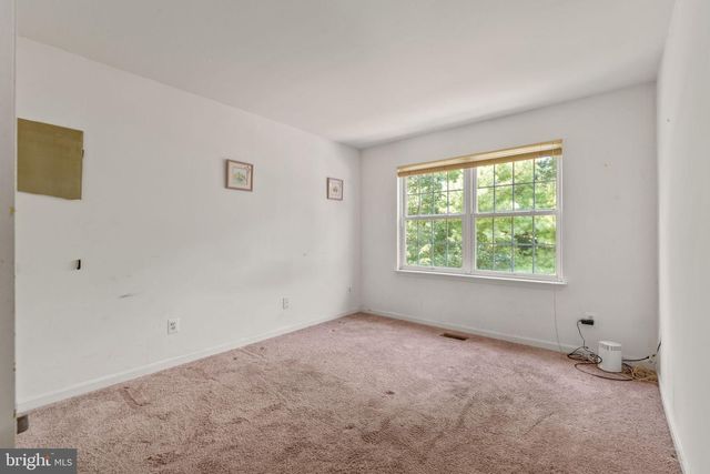 16 RHONDA CT, Windsor Mill, MD 21244