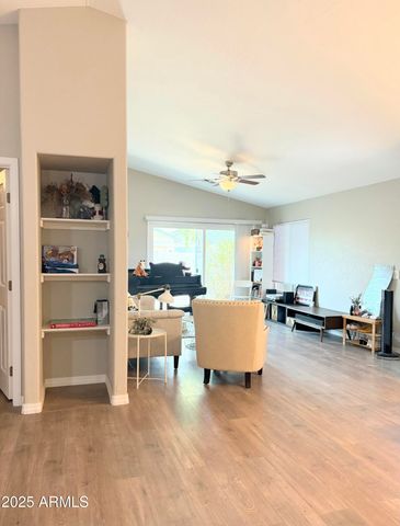 5620 S 42ND Street, Phoenix, AZ 85040