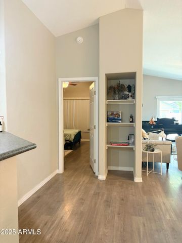 5620 S 42ND Street, Phoenix, AZ 85040