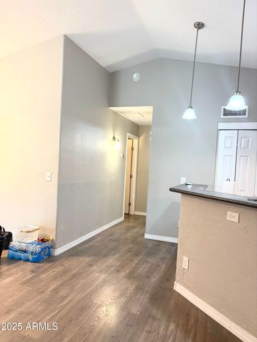 5620 S 42ND Street, Phoenix, AZ 85040