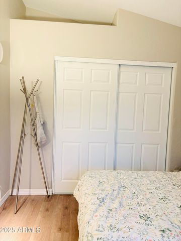 5620 S 42ND Street, Phoenix, AZ 85040