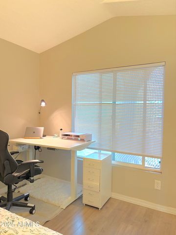 5620 S 42ND Street, Phoenix, AZ 85040