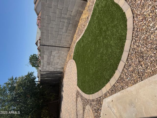 5620 S 42ND Street, Phoenix, AZ 85040