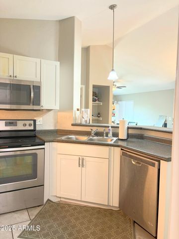 5620 S 42ND Street, Phoenix, AZ 85040