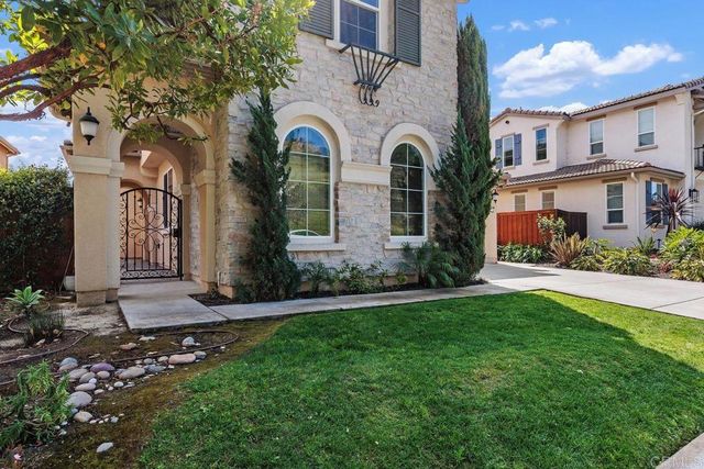 2429 Mica Road, Carlsbad, CA 92009