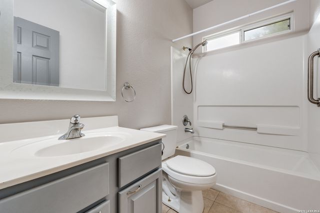 100 Cloud Crossing, Cibolo, TX 78108