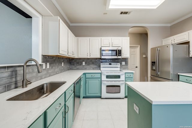 100 Cloud Crossing, Cibolo, TX 78108