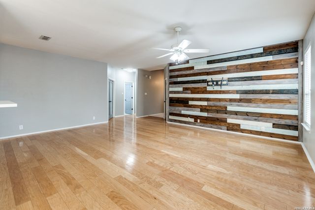 100 Cloud Crossing, Cibolo, TX 78108