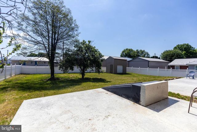 2374 GREENE STREET, Chambersburg, PA 17201