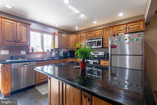 2374 GREENE STREET, Chambersburg, PA 17201