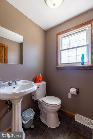 2374 GREENE STREET, Chambersburg, PA 17201