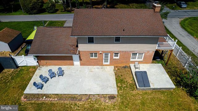 2374 GREENE STREET, Chambersburg, PA 17201