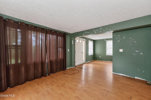 634 State Route 143, Westerlo, NY 12193
