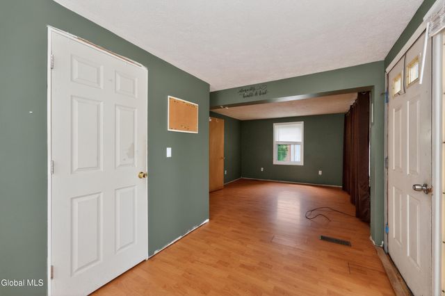 634 State Route 143, Westerlo, NY 12193