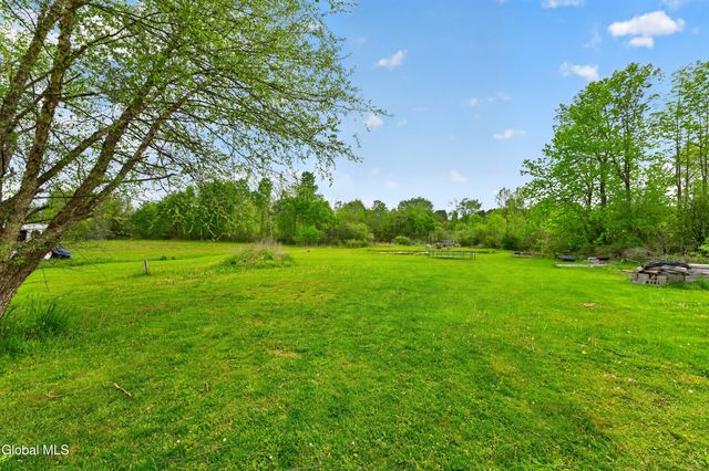 634 State Route 143, Westerlo, NY 12193