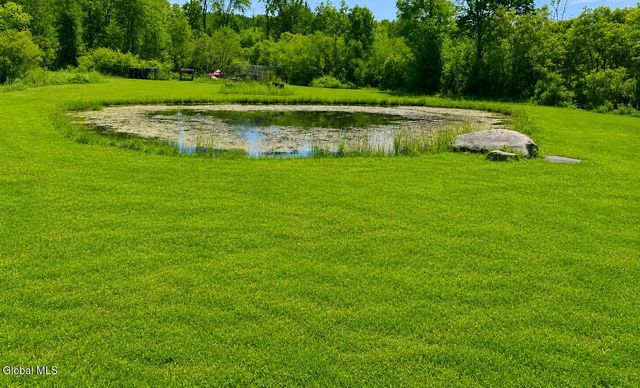 634 State Route 143, Westerlo, NY 12193
