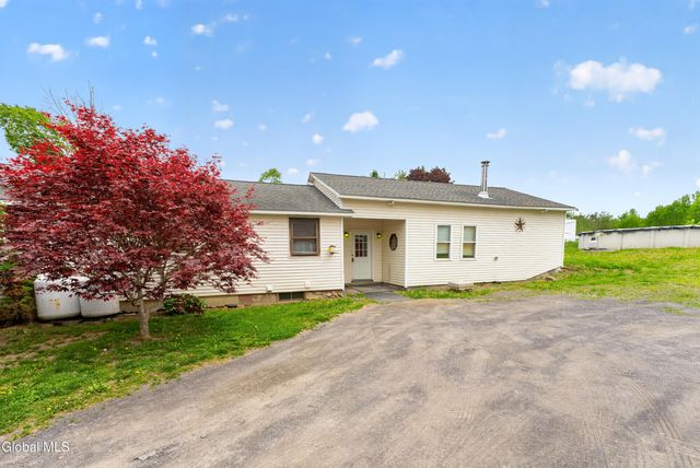 634 State Route 143, Westerlo, NY 12193