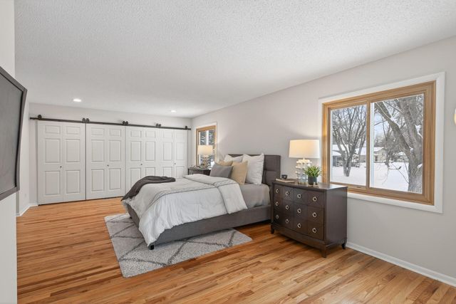 16609 Galaxie Way, Rosemount, MN 55068