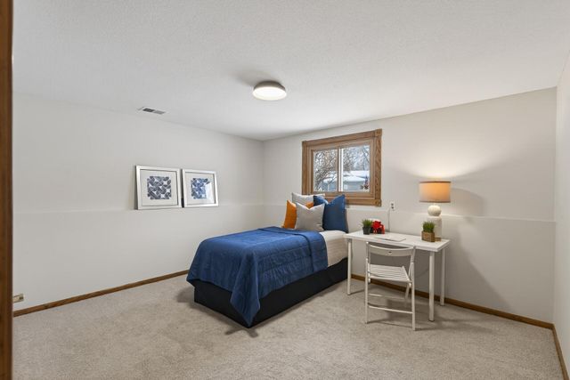 16609 Galaxie Way, Rosemount, MN 55068