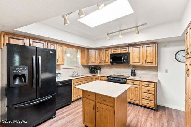 14 Calcite Drive, Tucson, AZ 85745