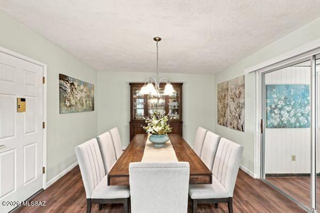 14 Calcite Drive, Tucson, AZ 85745