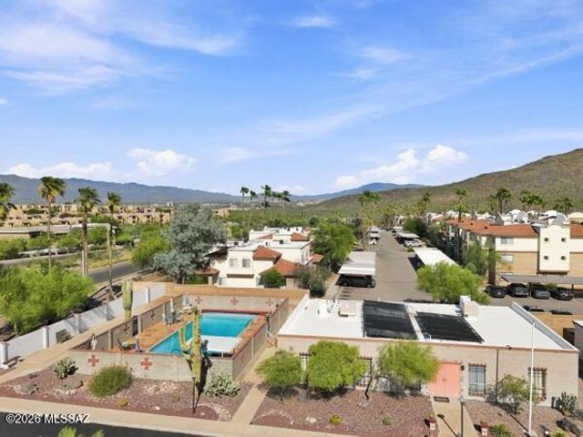 14 Calcite Drive, Tucson, AZ 85745