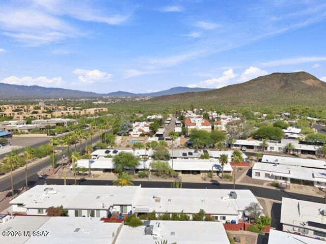 14 Calcite Drive, Tucson, AZ 85745