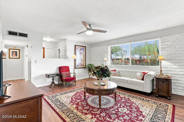 14 Calcite Drive, Tucson, AZ 85745