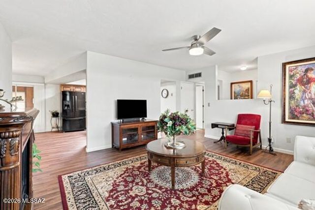14 Calcite Drive, Tucson, AZ 85745