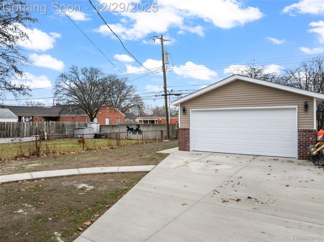 3805 Ziegler Street, Dearborn, MI 48124