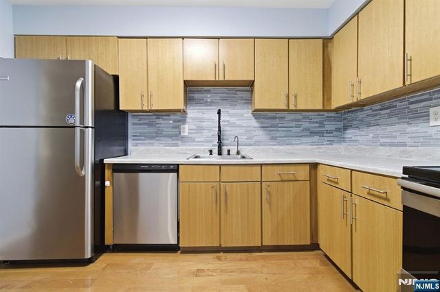 308-310 Passaic Avenue 215, Harrison, NJ 07029