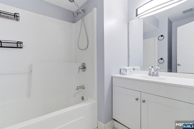 308-310 Passaic Avenue 215, Harrison, NJ 07029