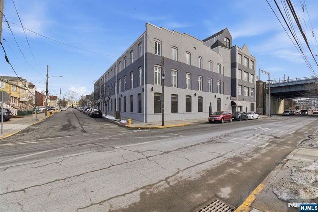 308-310 Passaic Avenue 215, Harrison, NJ 07029