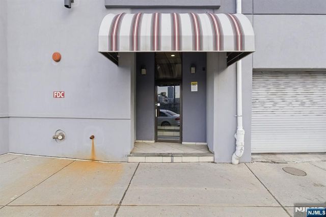 308-310 Passaic Avenue 215, Harrison, NJ 07029