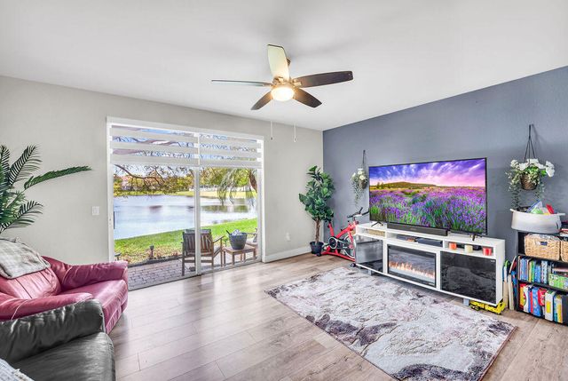 2602 SW 82nd Avenue, Miramar, FL 33025