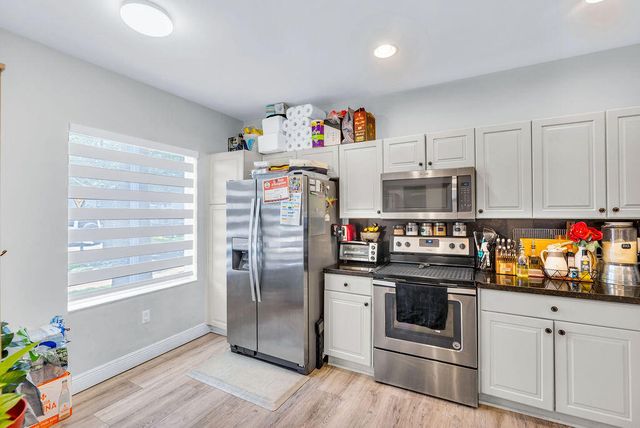 2602 SW 82nd Avenue, Miramar, FL 33025